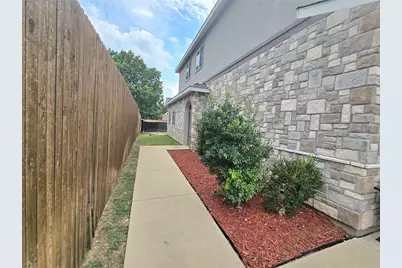 1201 Summerset Lane, Burleson, TX 76028 - Photo 2