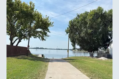 3712 Montgomery Drive, Granbury, TX 76049 - Photo 18