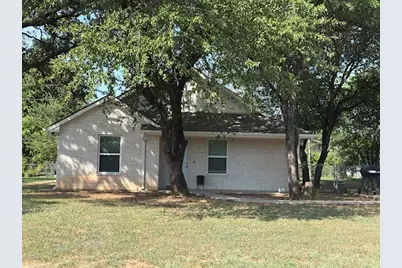 3712 Montgomery Drive, Granbury, TX 76049 - Photo 2