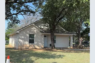 3712 Montgomery Drive, Granbury, TX 76049 - Photo 4