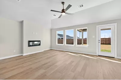 2220 Trailside Drive, Sherman, TX 75092 - Photo 4