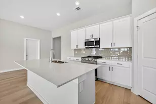 2220 Trailside Dr, Sherman, TX 75092 - Photo 10