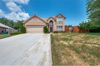 337 Sweet Leaf Lane, Lake Dallas, TX 75065 - Photo 1