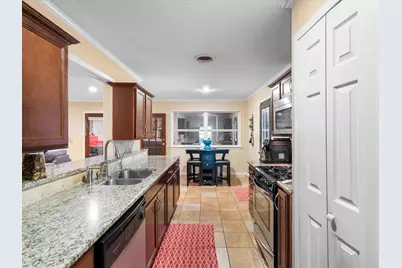 1318 Brook Valley Lane, Dallas, TX 75232 - Photo 28