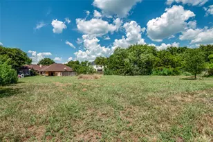 2852 S Lakeview Dr, Cedar Hill, TX 75104 - Photo 12