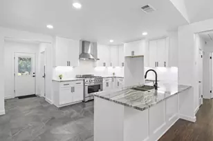 3642 W Biddison St, Fort Worth, TX 76109 - Photo 14