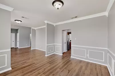 1705 Clover Hill Road, Mansfield, TX 76063 - Photo 6