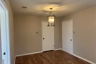 927 S Avenue H, Clifton, TX 76634 - Photo 8