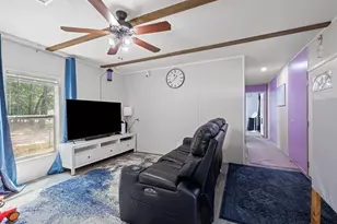 234 Red Robin Rd, Gun Barrel City, TX 75156 - Photo 2