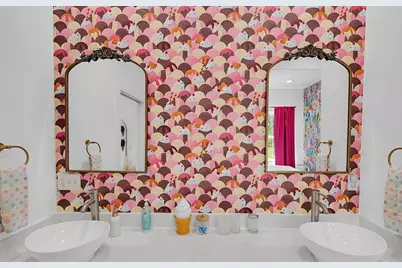 109 Springfield Lane, Waco, TX 76705 - Photo 24