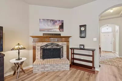 8205 Painted Tree Trail, Fort Worth, TX 76131 - Photo 6