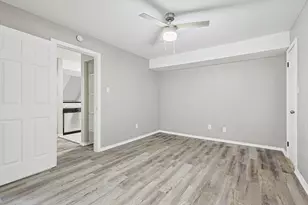 9805 Walnut St, Dallas, TX 75243 - Photo 14