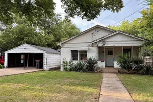 3024 Bonham St, Paris, TX 75460 - Photo 1
