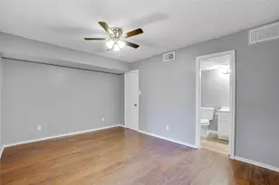 9815 Walnut St, Dallas, TX 75243 - Photo 16