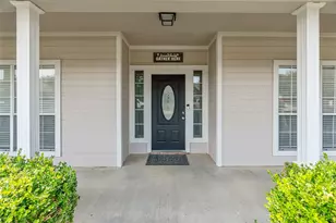 525 McKittrick Ct, Godley, TX 76044 - Photo 26