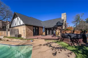 812 April Sound Ct, Fort Worth, TX 76120 - Photo 26