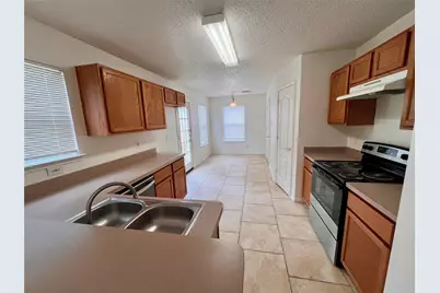 5300 Andalusia Trail, Arlington, TX 76017 - Photo 4