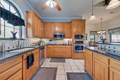 406 Tishomingo Road, Waxahachie, TX 75165 - Photo 8