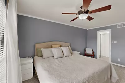 324 W Harwood Road #A, Hurst, TX 76054 - Photo 20