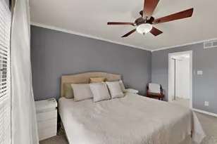 324 W Harwood Rd, Hurst, TX 76054 - Photo 20