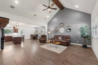 306 Eagle Drive, Eddy, TX 76524 - Photo 4