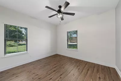 306 Eagle Drive, Eddy, TX 76524 - Photo 22