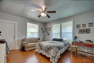 801 N McKinney St, Ennis, TX 75119 - Photo 14