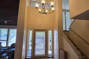 213 Sovereign Ct, Rockwall, TX 75032 - Photo 2