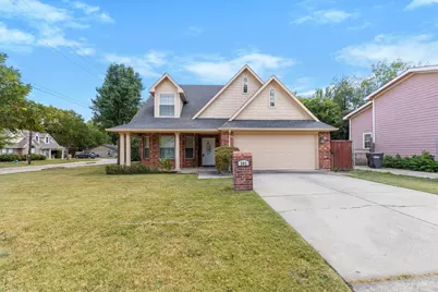 501 W Leland Avenue, McKinney, TX 75069 - Photo 2