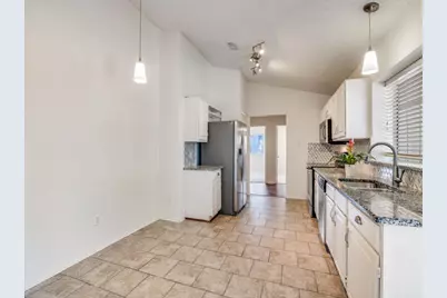 3932 Valdez Court, Plano, TX 75074 - Photo 4