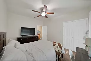 829 Lexington Dr, Lancaster, TX 75134 - Photo 24