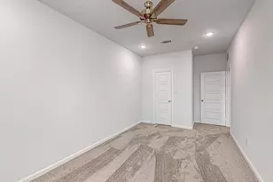 225 Buck Ridge Dr, Frisco, TX 75068 - Photo 32