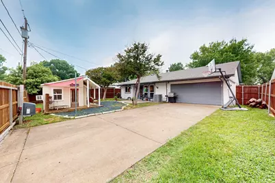 11142 Cactus Lane, Dallas, TX 75238 - Photo 34