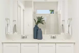 10117 Regal Bnd Ln, Fort Worth, TX 76179 - Photo 6