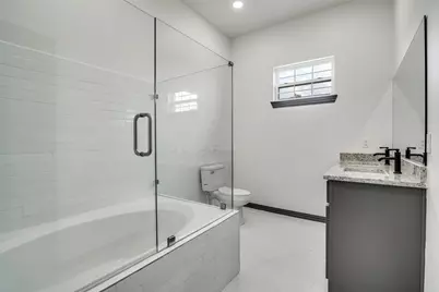 705 Lakeland Drive, West Tawakoni, TX 75474 - Photo 14