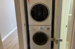 7812 Royal Ln, Dallas, TX 75230 - Photo 20