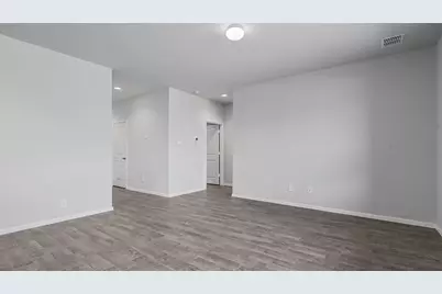 140 Trinity Street, Grandview, TX 76050 - Photo 14