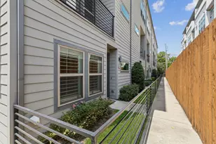 4226 Roseland Ave, Dallas, TX 75204 - Photo 16