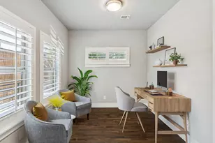 4226 Roseland Ave, Dallas, TX 75204 - Photo 2