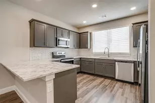 544 Lk Pt Dr, Weatherford, TX 76087 - Photo 12