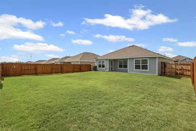 9936 Voyager Lane, Fort Worth, TX 76131 - Photo 32