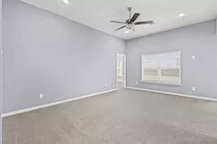 9936 Voyager Ln, Fort Worth, TX 76131 - Photo 8