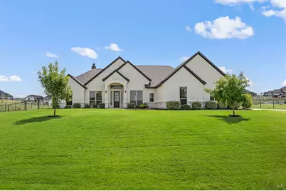 313 Oak Meadow Lane, Weatherford, TX 76085 - Photo 1