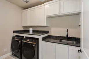 208 Co Rd 4393, Decatur, TX 76234 - Photo 20