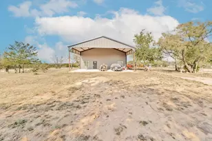 208 Co Rd 4393, Decatur, TX 76234 - Photo 34