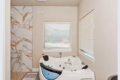 208 County Road 4393, Decatur, TX 76234 - Photo 14