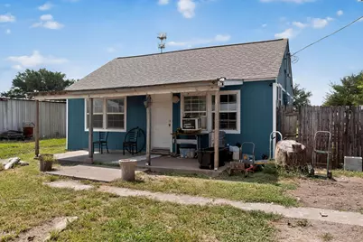 10718 C F Hawn Freeway, Dallas, TX 75217 - Photo 8