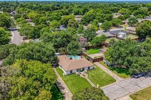 3605 Spring Valley Dr, Bedford, TX 76021 - Photo 2