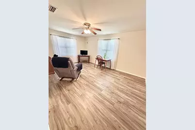 105 E North Street, Aubrey, TX 76227 - Photo 8