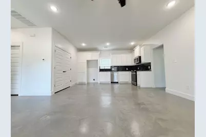 1901 S Lamar, Denison, TX 75021 - Photo 4